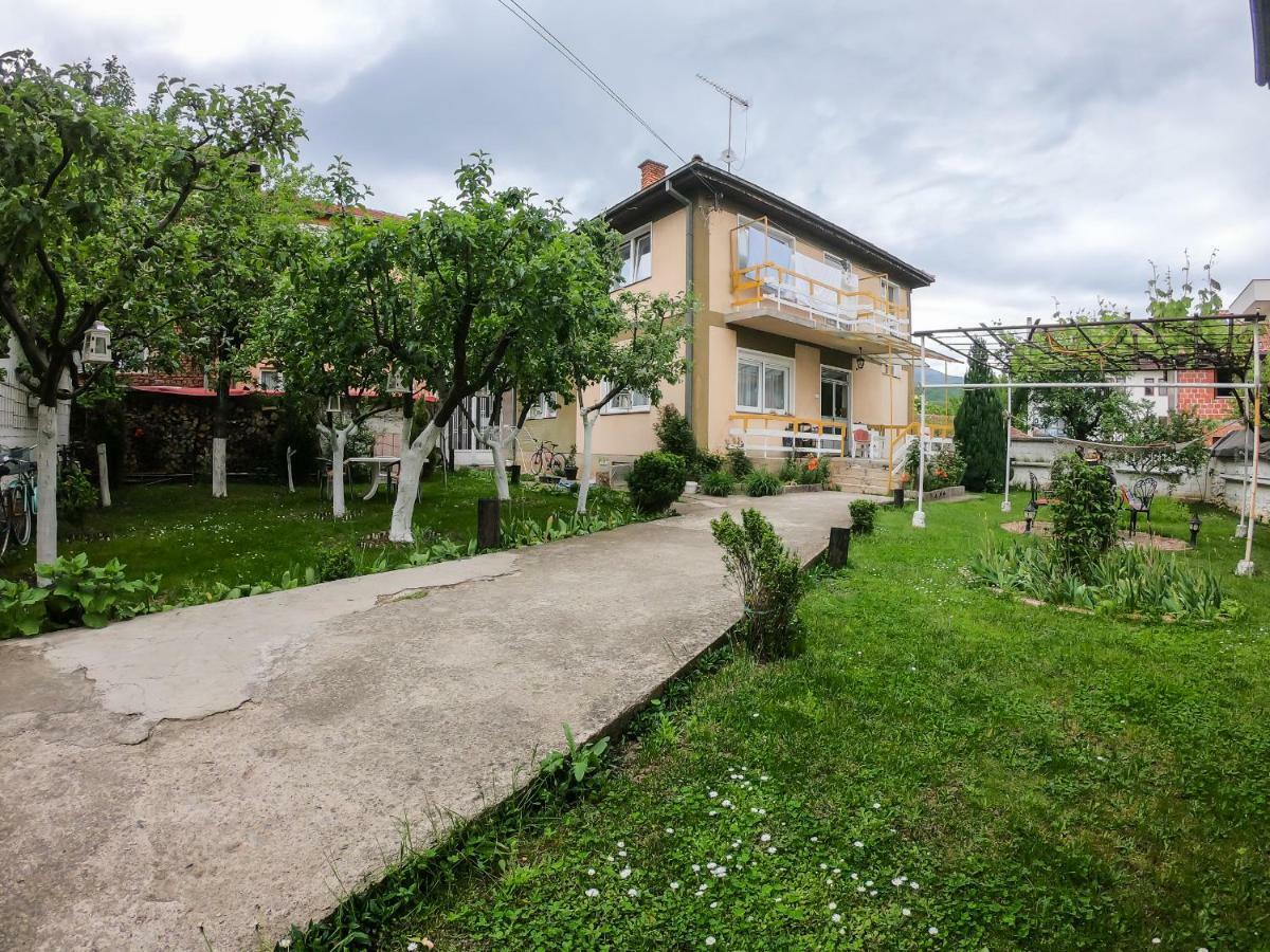 Sarac Hostel Peć Zewnętrze zdjęcie