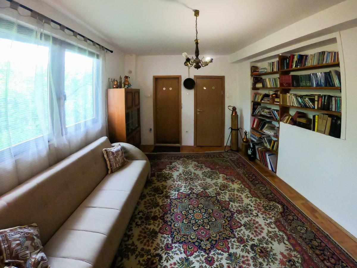 Sarac Hostel Peć Zewnętrze zdjęcie
