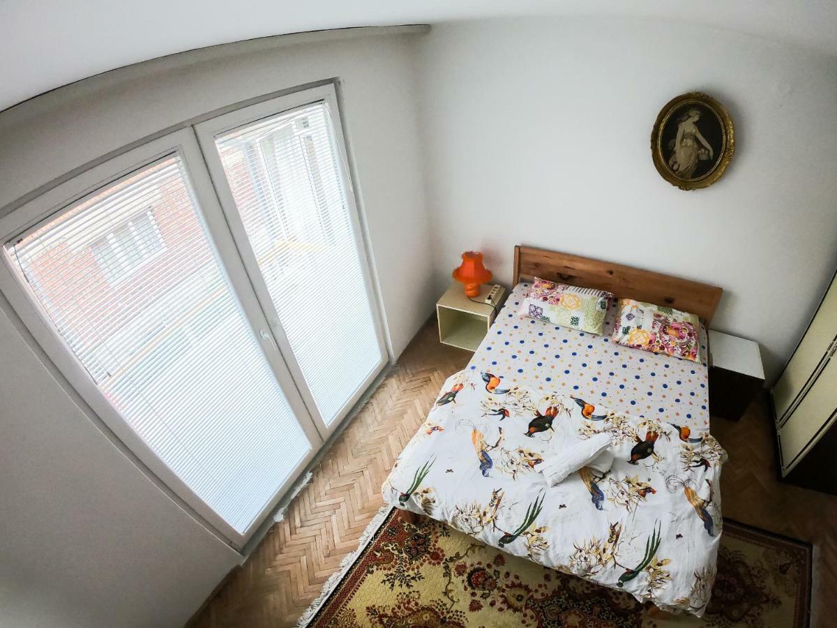 Sarac Hostel Peć Zewnętrze zdjęcie